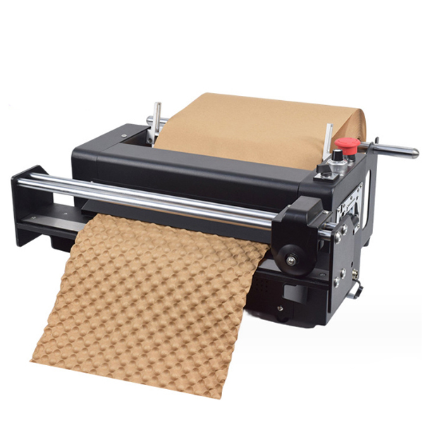 牛皮紙壓泡紙機